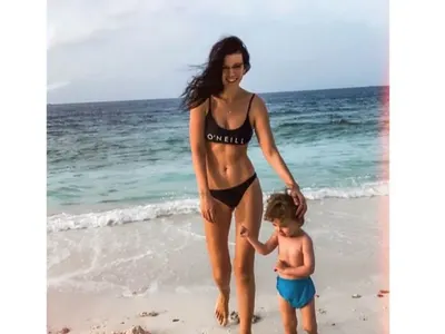 Ралица Паскалева на слънчева ваканция на Малдивите