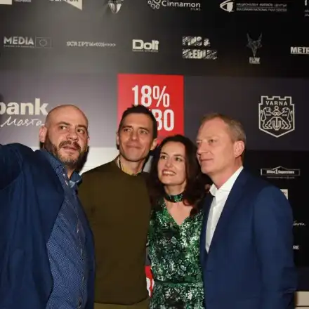 Руши сияе след раздялата с жена си