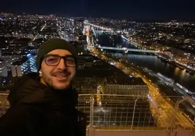 Сашо Кадиев щракна Париж от Айфеловата кула