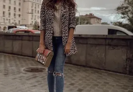 Щерката на Гала с чанта за 500 лева