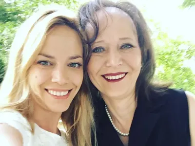 Снежана Макавеева показа майка си