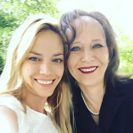 Снежана Макавеева показа майка си