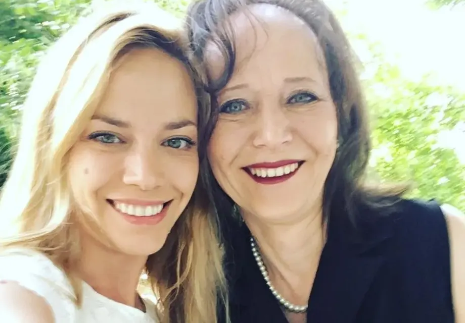 Снежана Макавеева показа майка си