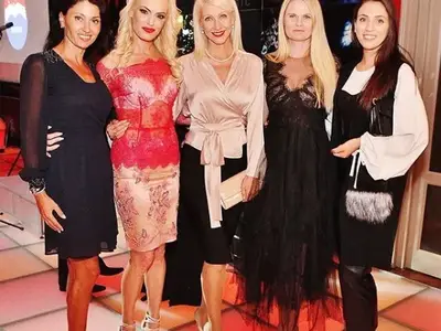 Тита преяжда със сладко