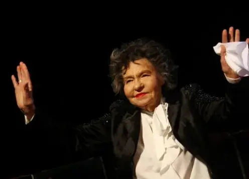 В памет на Стоянка Мутафова - свалят „Госпожа Стихийно бедствие” (Краят на култовото представление дойде)