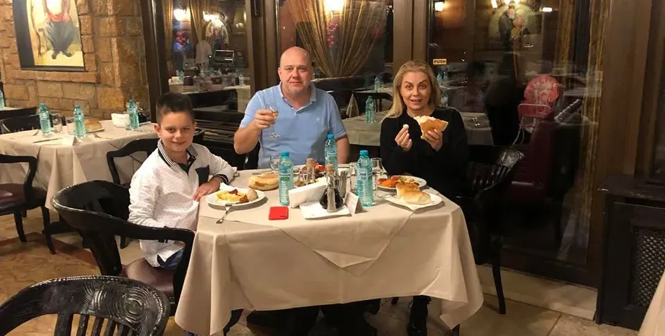 Венета Райкова се събра с Тишо за празниците