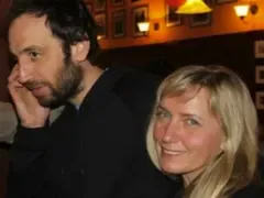 Елена Йончева зарязана заради млада блондинка