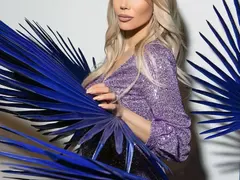 Емилия с втори бойкот към Пайнера! Певицата спира да пее, печели от... чаши!