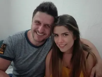 50 червени рози за дъщерята на Блатечки