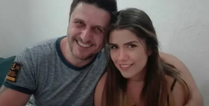 50 червени рози за дъщерята на Блатечки