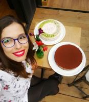 Радина Думанян пече сладкиши по нощите