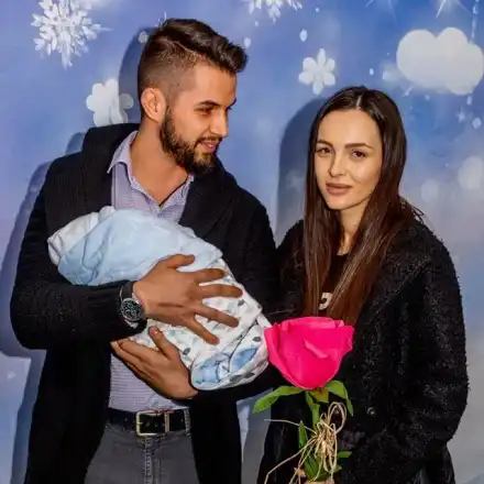 Аня Пенчева отново стана баба