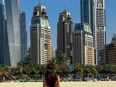 Биляна Дол показа гърди в Дубай и обяви: Валери, виж какво тяло изпусна! (Снимки в галерията)