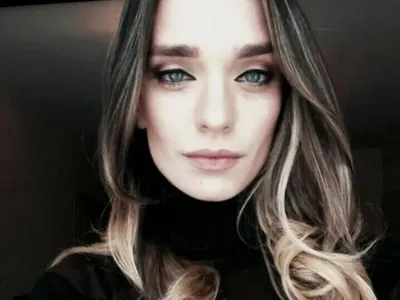 Бившата на Чолата става даскалица