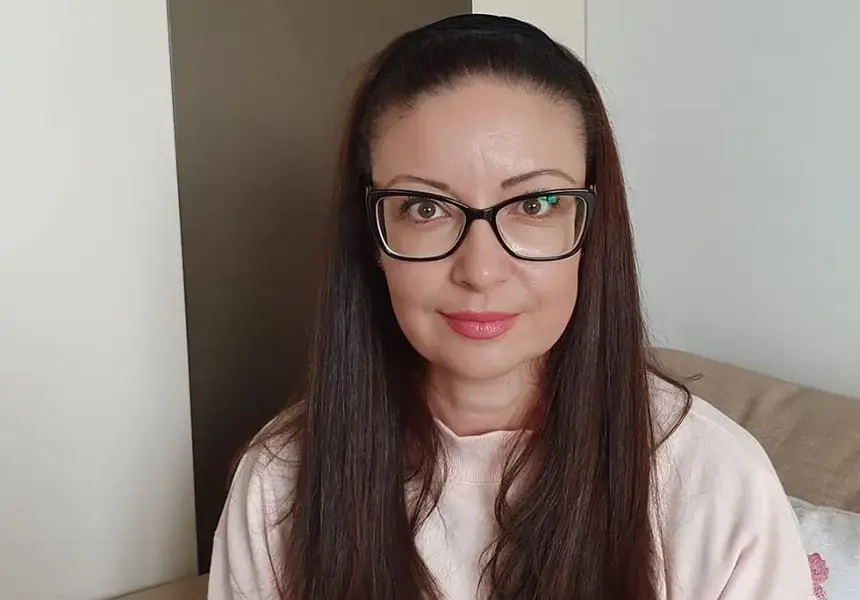 Бившата на Иван Христов стана магазинерка