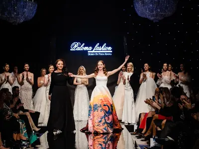 Дизайнерът Поля Кинова представи  „Одилия“  с бляскаво ревю (Снимки)