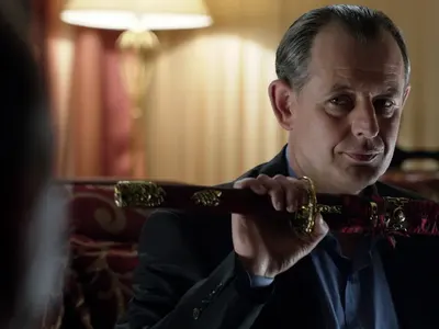 Джаро се завръща като мафиот!