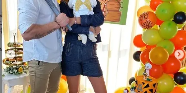 Джулиана Гани направи погача за бебето