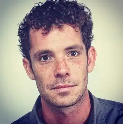 До 3 години затвор за Явор Бахаров след като шофира пиян и дрогиран (Пуснаха го срещу 5 бона гаранция)