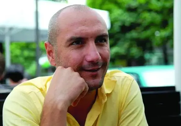 Емо Чолаков няма да напуска летището, ще работи и на терминала, и в Нова