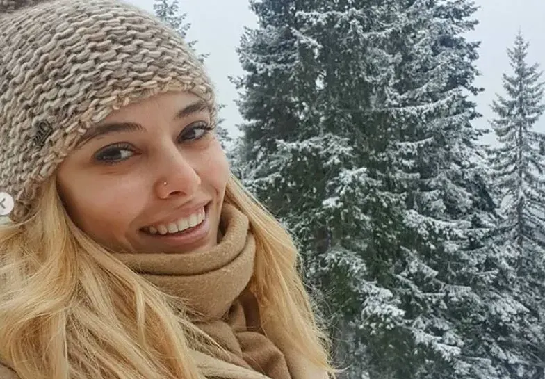 Ева Веселинова релаксира в Родопите