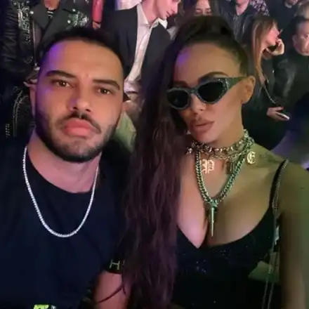 Фризьорът на Николета избяга от Милано заради коронавируса (Снимки)