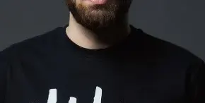 И Тото влиза в Капките