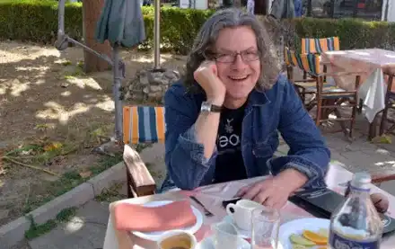 Иван Лечев приключи с таратайките, взе луксозен джип