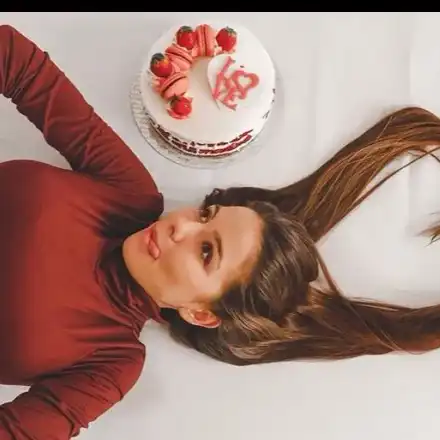 Жената на Шопов краде сърце