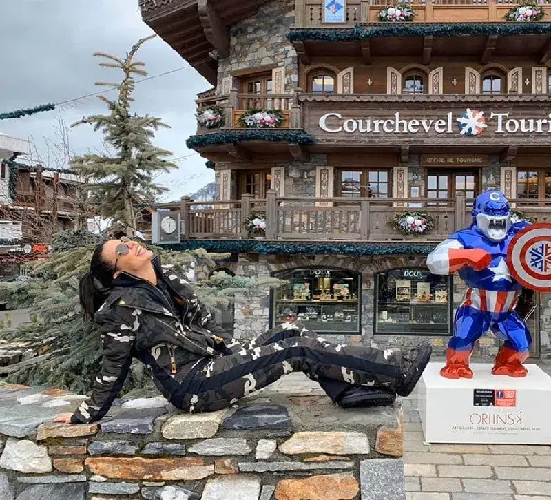 Когато мъжът ти е възрастен баровец! Деси Цонева на ски в най-скъпия курорт в света (Снимки)