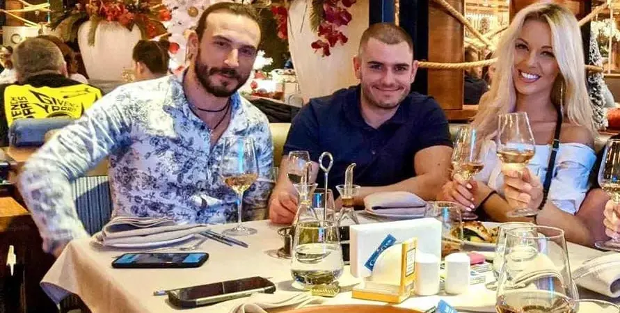 Краси Джунов заби приятелка на Натали Трифонова