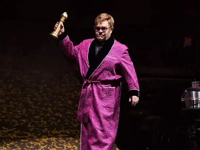 Лорд Евгени Минчев: Мис България облечена в землянка, сакото на Орлин Павлов с цвят на повехнала топлоизолация и още + СНИМКИ