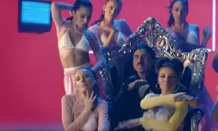 Милко пак пее за пиленца, този път с Дивна (Парад на кича и пошлостта е първият клип на дуета)