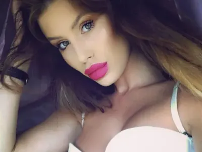 Мис България стана блондинка