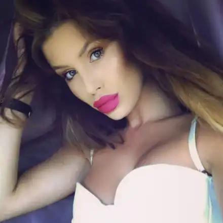 Мис България стана блондинка