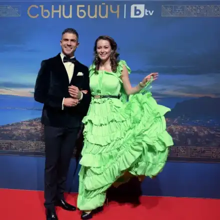 Новият сериал на bTV „Съни бийч“ предизвика фурор на предпремиерната си прожекция