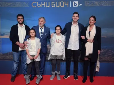 Новият сериал на bTV „Съни бийч“ предизвика фурор на предпремиерната си прожекция