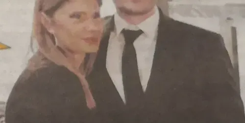 Новият Слави в любовна афера с 50-годишната Добрина Чешмеджиева!