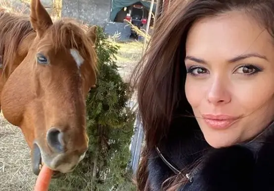 Преслава яхна кон