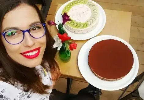 Радина Думанян пече сладкиши по нощите