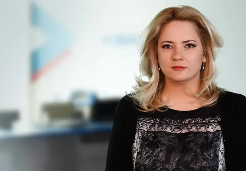 Рекордна заплата връща Лора Крумова в бТВ