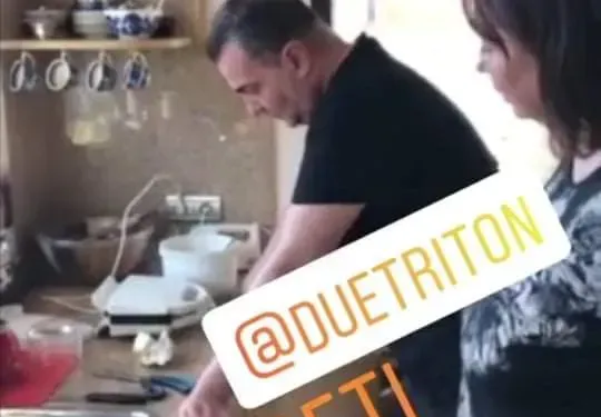 \"Ритон\" и Драго мъдрят нови песни на гофретено парти