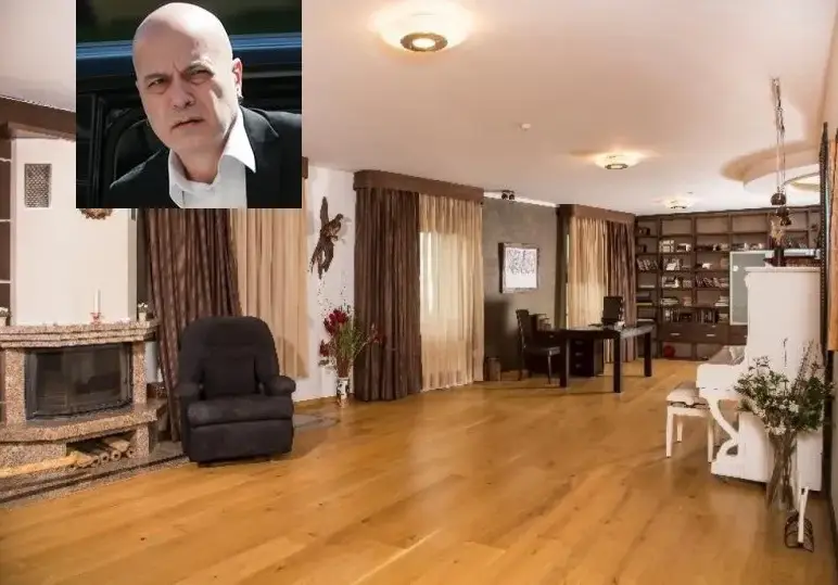 Слави пак продава дома си, иска 4 милиона, а стол в банята разкрива за... (Уникални снимки)