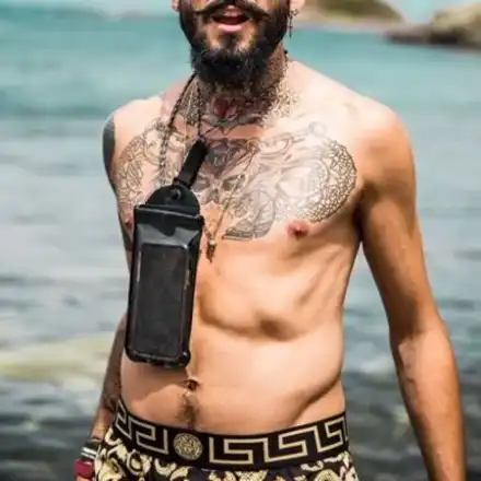 Венци Венц заби блондинка, води я на воаяж в Ница