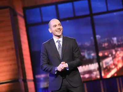 Вижте Николаос Цитиридис по БИРЕНО КОРЕМЧЕ! (Уникални СТАРИ СНИМКИ на тв водещия ТУК)