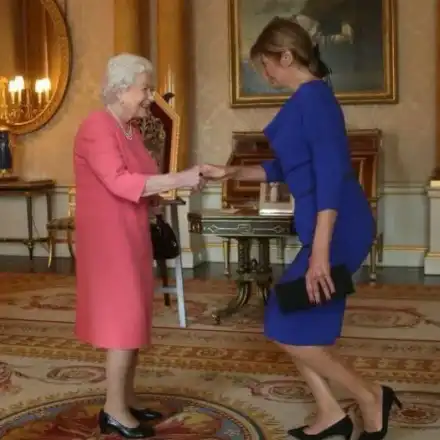 ЗА ПЪРВИ ПЪТ! Вижте майката на Деси Радева и от какво леля Жаси печели 73 хиляди годишно? (Снимки)