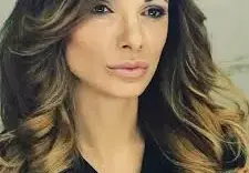 Аксиния започва да учи медицина