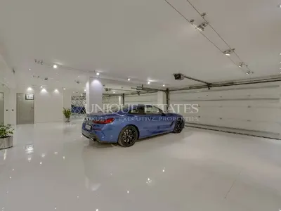 Баровецът с „Бугати” за 5 млн., продава палата си в Драгалевци на космическа цена (Снимки на невиждания лукс)