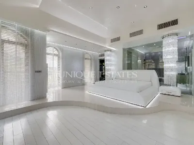 Баровецът с „Бугати” за 5 млн., продава палата си в Драгалевци на космическа цена (Снимки на невиждания лукс)