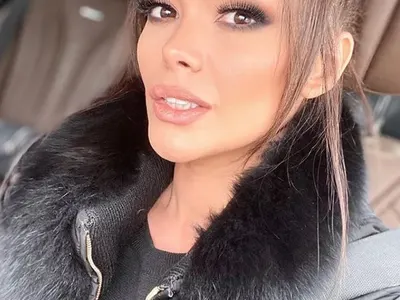 Чалгата абдикира заради коронавируса! Джена отменя участия, Райна търси лек в Рупите, а Сашка Васева не излиза от вкъщи